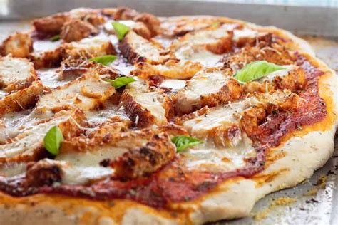 21 Best Curry Pizza Recipes to Try