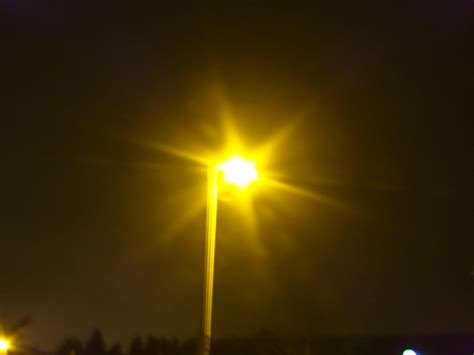 Why are streetlights orange? | Questions | Naked Scientists