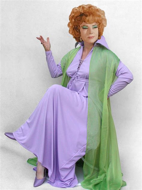 Agnes Moorehead as 'Endora' in Bewitched (1964-1972, ABC) | Agnes ...