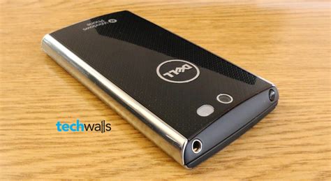 Dell Venue Pro Smartphone Review - How come it is still selling after 4 years?