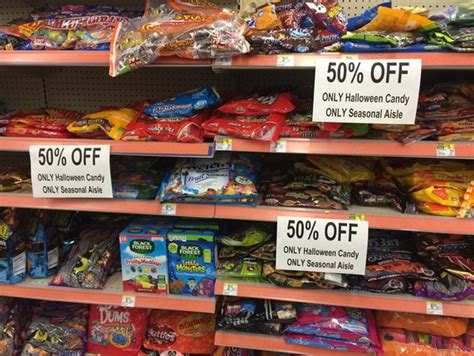 Walgreens: All Halloween Candy on Clearance for 50% off - Dapper Deals