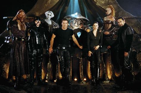 10 Frelling Awesome Moments From FARSCAPE - Warped Factor - Words in ...