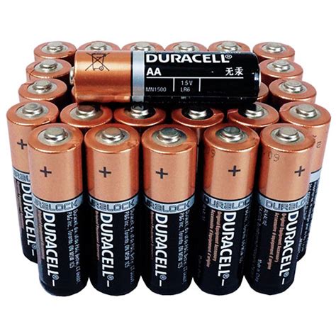 Primary alkaline batteries