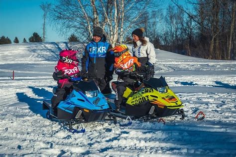 Snowmobile Safety - Snowmobiles.org