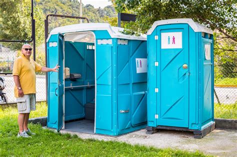 Handicap Toilets » O'Fallon Portable Toilet Rental » Large Portable Toilets