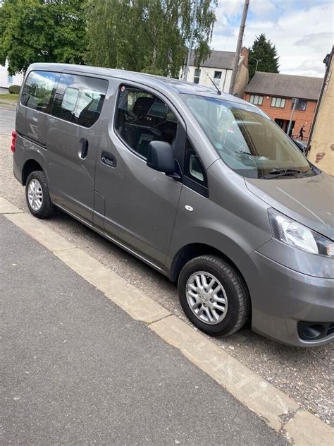 Nissan nv200 7 seater 1.5 diesel euro 6 , 2 key | in Wakefield, West ...