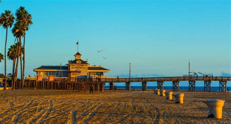 Newport Beach Pier, Newport Beach, CA - California Beaches