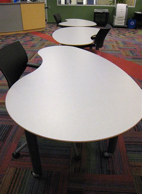 Flexible Tables | Norris Library University of Delaware | Alan Levine | Flickr