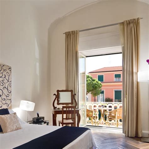 Grand Hotel Excelsior Vittoria, Sorrento, Italy - Hotel Review | Condé Nast Traveler