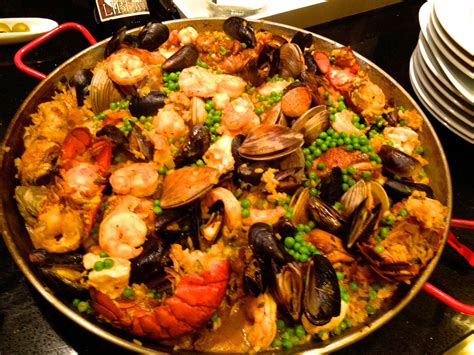 The Ultimate Paella Party | Paella recipe seafood, Paella recipe, Recipes