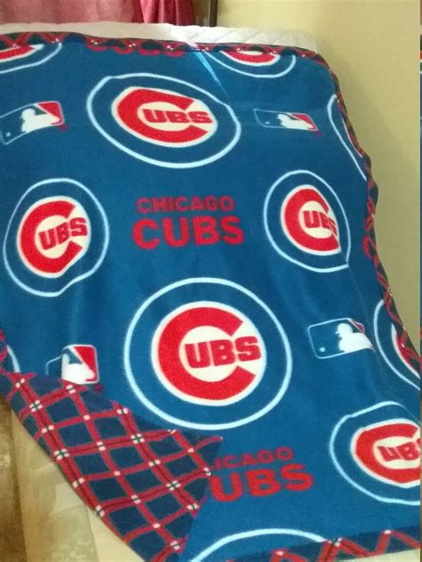 Chicago Cubs Baseball Fleece Blanket | Etsy in 2021 | Chicago cubs ...