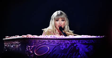 Taylor Swift to Release Surprise Album 'Folklore' on Friday - Newslagoon