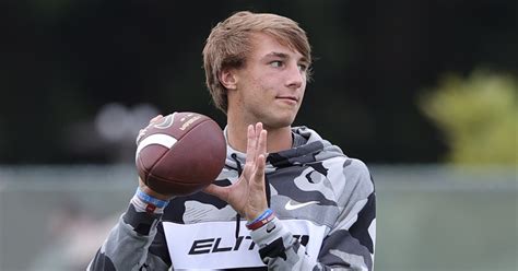 Clemson QB commit Cade Klubnik suffers apparent shoulder injury - On3