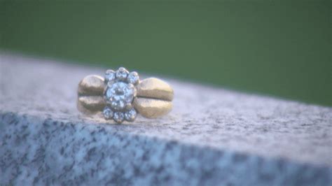 Man finds diamond ring with metal detector in New Germany