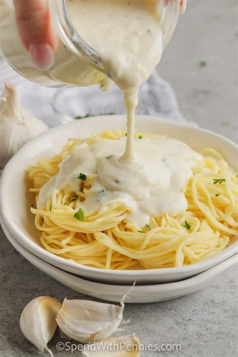 Puisque facilement Sensible creamy garlic pasta sauce Dix Adulte Murmure