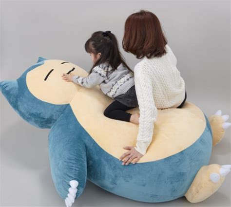 This Massive Snorlax Plush Doubles As The Perfect Pokémon Bed | Nintendo Life