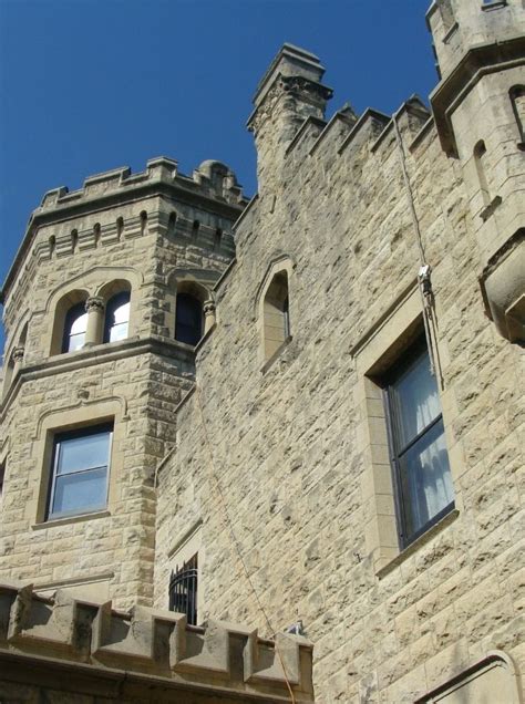 The Joslyn Castle Returns to its Former Glory - McGill Restoration