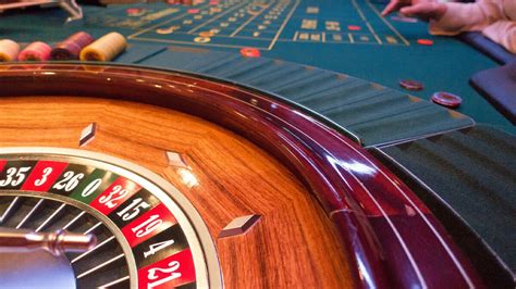 The Three Classic Versions Of Roulette Explained - Komo Poker