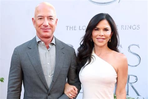 Lauren Sánchez Shares Sweet Tribute to Jeff Bezos on His 60th Birthday