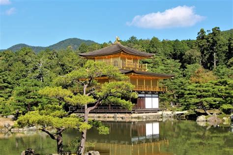 Premium Photo | The golden pavilion in kyoto