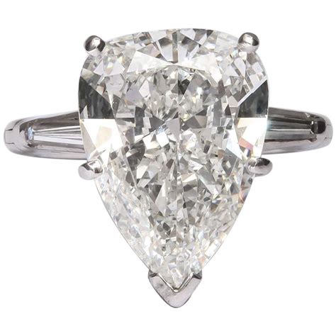 Stunning Large Pear Shaped Diamond Gold Solitaire Ring at 1stDibs