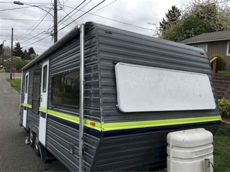 Colorful RV Paint Exterior Schemes Design 21 | Vintage camper remodel, Travel trailer decor, Rv ...