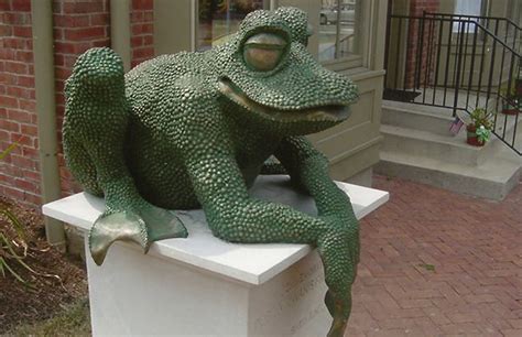 Dublin Kiwanis Frog - Old World Stone Carving