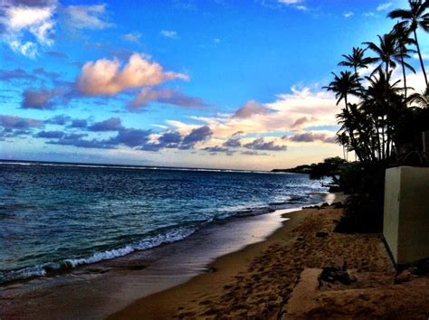 Road Trip To The Best Beaches In Hawaii | Hidden beach, Beach, Beach road trip