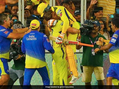 Ravindra Jadeja Captures 'That' MS Dhoni Moment In Beautiful Instagram DP | Cricket News