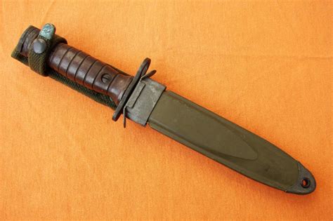 M4 BAYONET M1 CARBINE AET 1959 - Genuine militaria