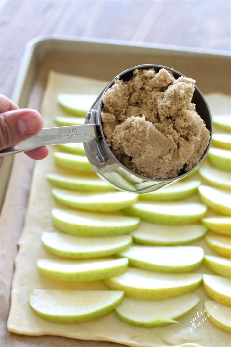 5 Minute Skinny Apple Tart Recipe | Easy Fall Dessert