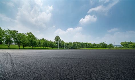 Empty Parking Lot Stock Photo - Download Image Now - iStock