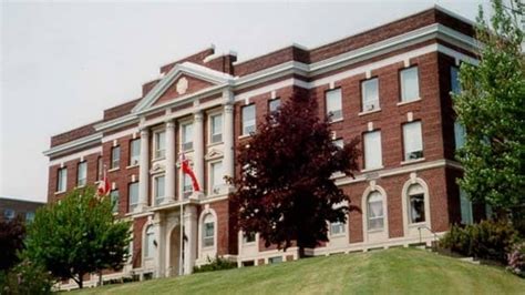 Historic Thunder Bay, Ont. courthouse to become new hotel | CBC News