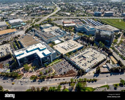 Intel headquarters hi-res stock photography and images - Alamy