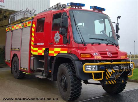 Fire Engines Photos - Cornwall County Fire Brigade Launceston Unimog