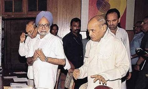 Manmohan Singh hails Narasimha Rao as father of economic reforms | Manmohan Singh hails ...