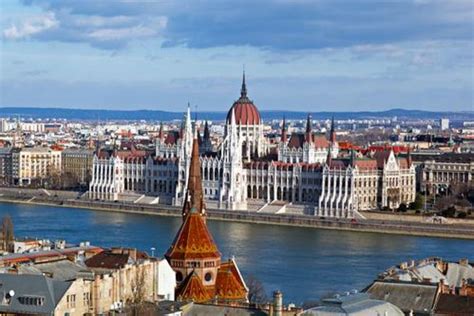 Budapest Half-Day Sightseeing Tour 2024