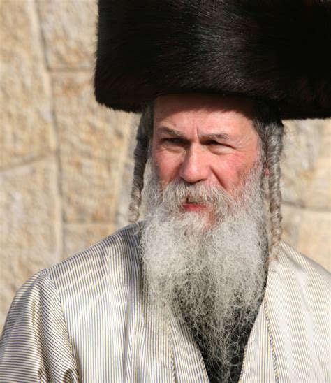 Rabbi Shlomo Pappenheim Says Traditional Shtreimel Fur Hats Desecrate God's Name Due To Animal ...