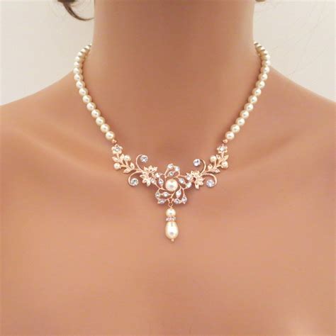 Rose Gold Bridal necklace Pearl Wedding necklace by treasures570