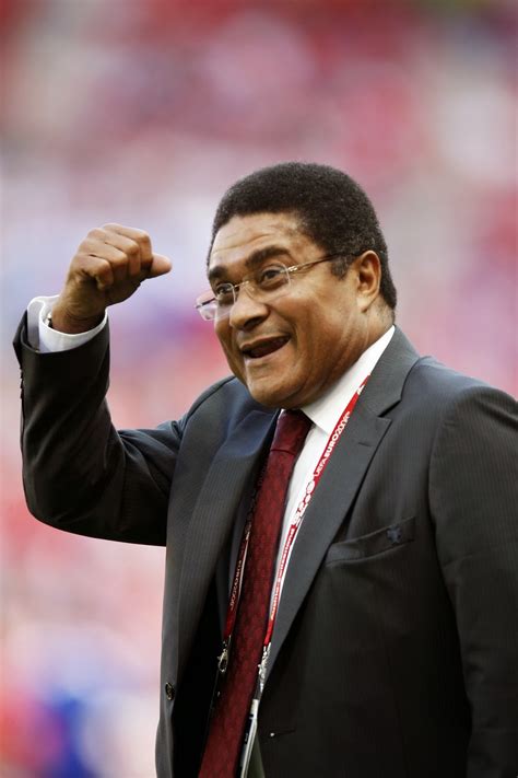 Football: Former Portugese Star Eusebio da Silva Ferreira died at age 71 - Images Archival Store