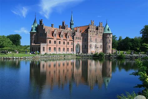 Egeskov Castle | Definitive Guide fro senior travellers - Odyssey Traveller