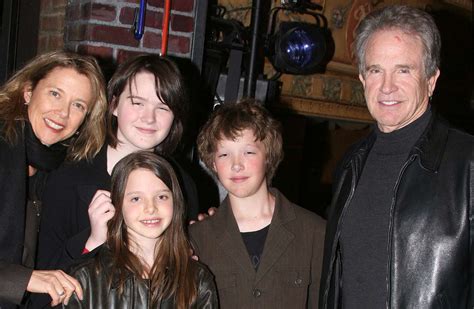 Warren Beatty on Life with Annette Bening and Kids