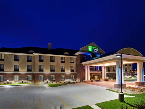 Holiday Inn Express & Suites East Lansing Hotel by IHG