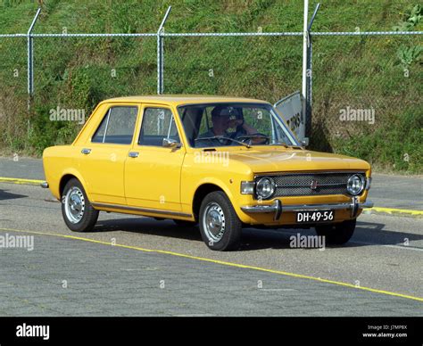 1971 Fiat 128 Stockfotografie - Alamy