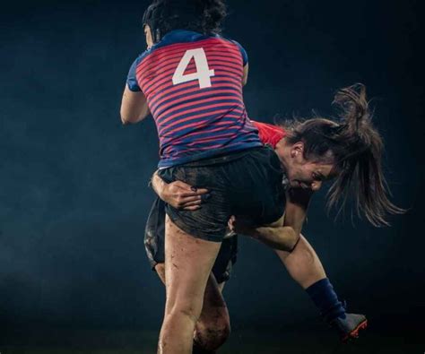 14 Different Types Of Rugby Tackles – With Pictures – Rugby Dome