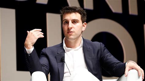 Brian Chesky Inspiring Story - Behind the Success of Airbnb