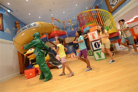 Disney cruise kids clubs: What to know about the Oceaneer Club - The ...