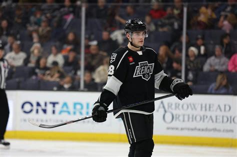 Los Angeles Kings sign Alex Laferriere to entry-level contract