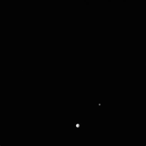 Pluto and Charon Starting to Come into Focus (Photos) | Space