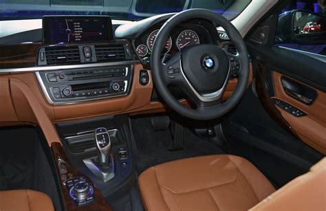 BMW F30 3-Series launched – 335i, 328i, 320d Image 95368